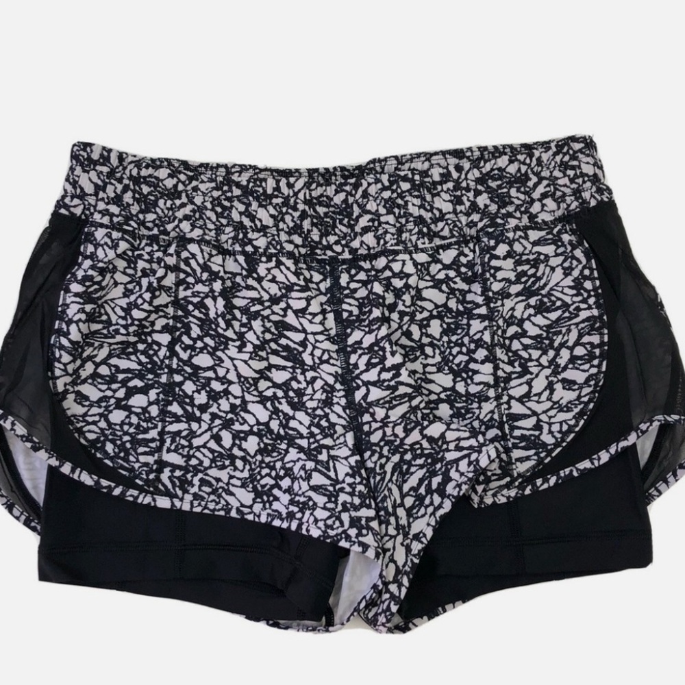 Women's Black and White Patterned Shorts